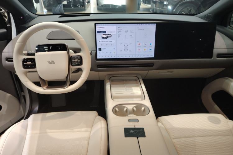 Used Li Auto Li Auto i6 2025 Model Two-Wheel-Drive Standard Type