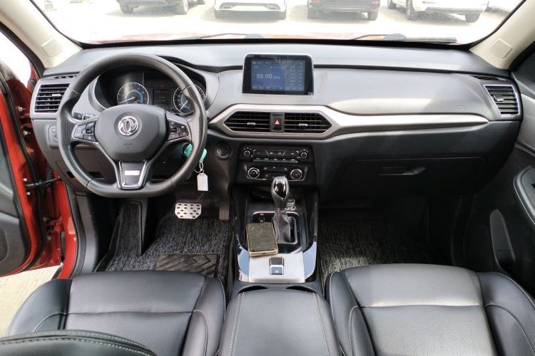 Used Dongfeng Fengon S560 2018 1.8L CVT Elite Model 7 Seats