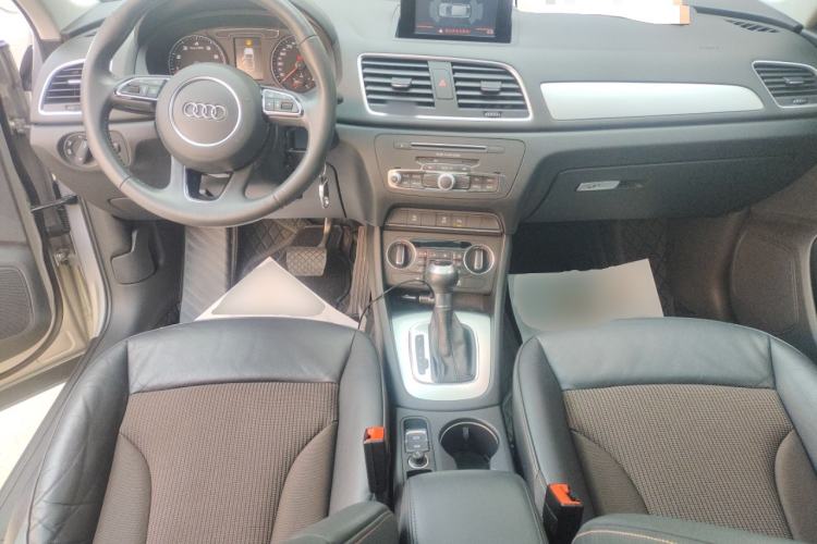 Used Audi Q3 2017 30 TFSI Fashion Model
