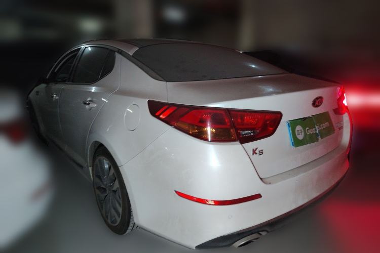 Used Kia K5 2014 2.0L Automatic LUXURY Rear Left 45 Deg