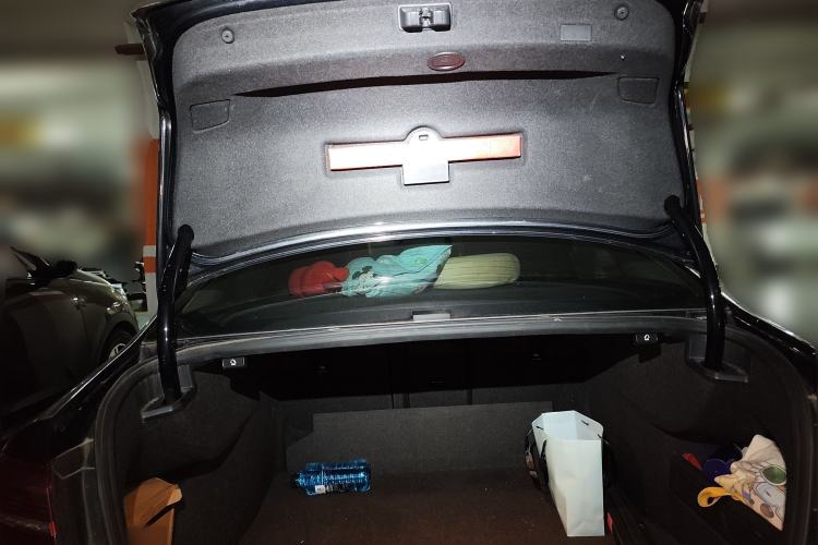 Used Volkswagen Magotan 2017 330TSI DSG Leading Model Trunk