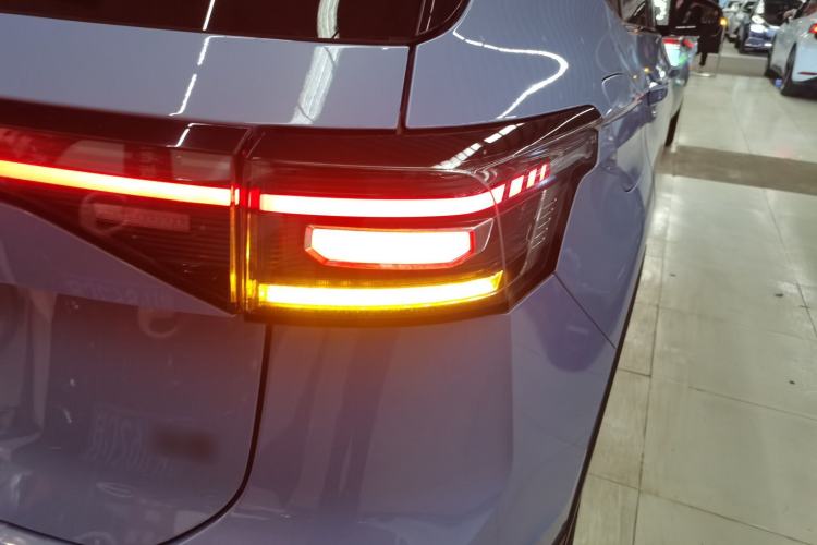 Used Volkswagen Tharu 2025 NewRui 300TSI Prestige Edition
