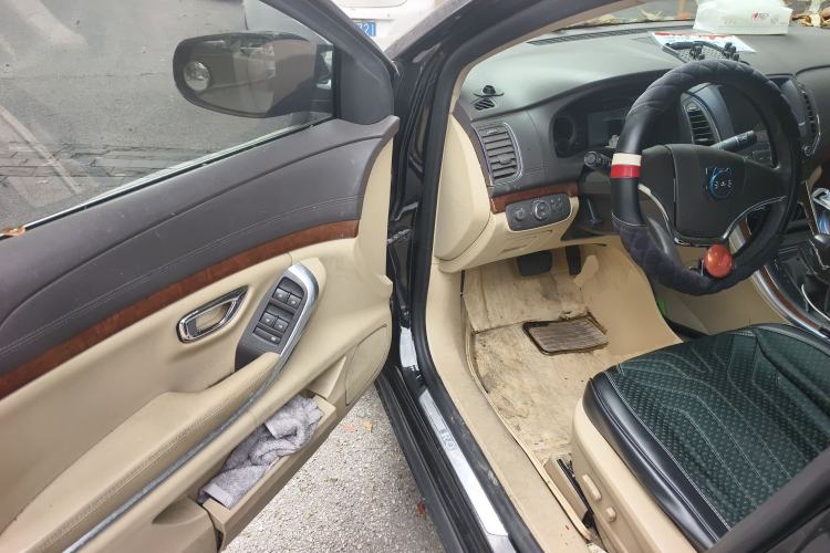 Used Roewe 950 2012 2.0L Comfort Edition Driver Seat