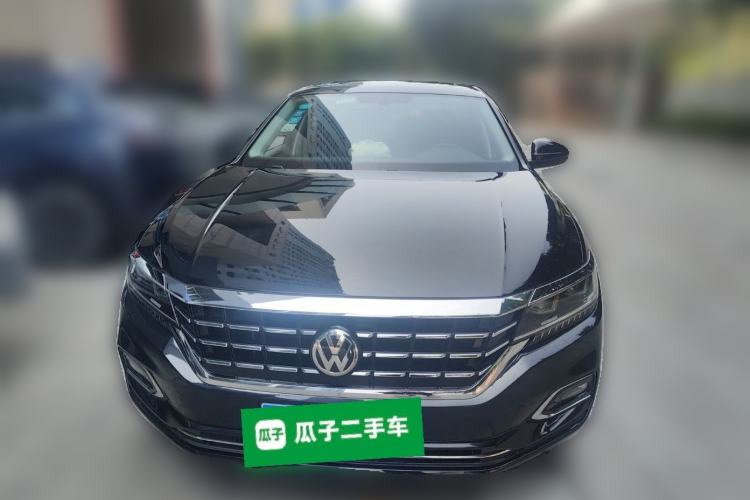 Used Volkswagen Passat 2019 330TSI Luxury Edition China VI Standard