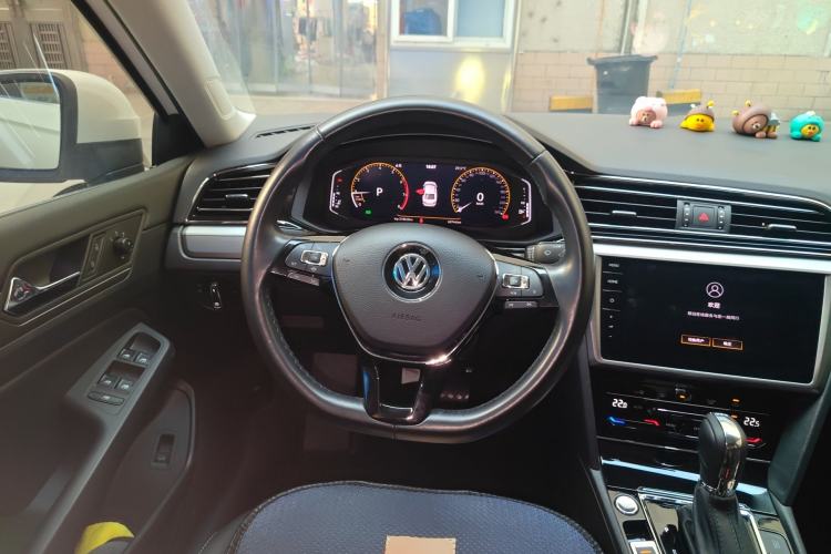 Used Volkswagen Lamando 2021 280TSI DSG Comfort Edition
