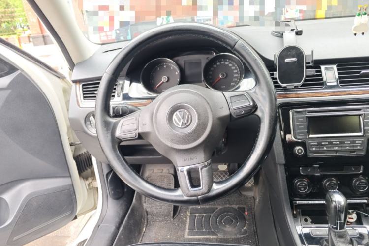 Used Volkswagen Bora 2013 1.4T Automatic Luxury Model Steering Wheel
