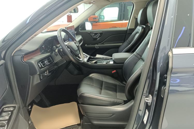 Used Lincoln Aviator 2023 3.0T V6 Four-Wheel Drive Luxury Cruise Version Six Seats
