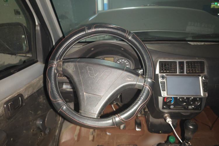 Used Wuling Rongguang 2012 1.2L Extended Basic Version LJY