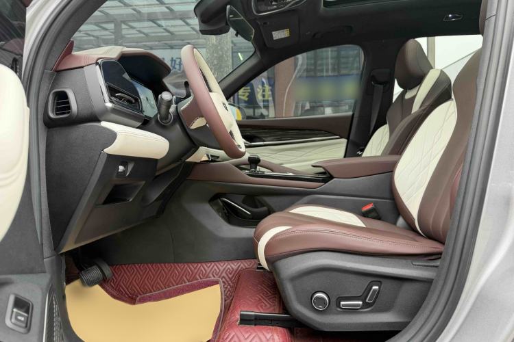 Used Geely Auto Monjaro L 2021 2.0TD DCT EVO Two-Wheel Drive Prestige Version Interior 2