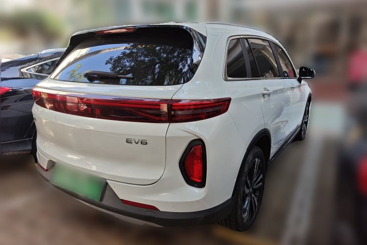 Used Skyworth EV6 2021 520 PRO Version Rear Right 45 Deg