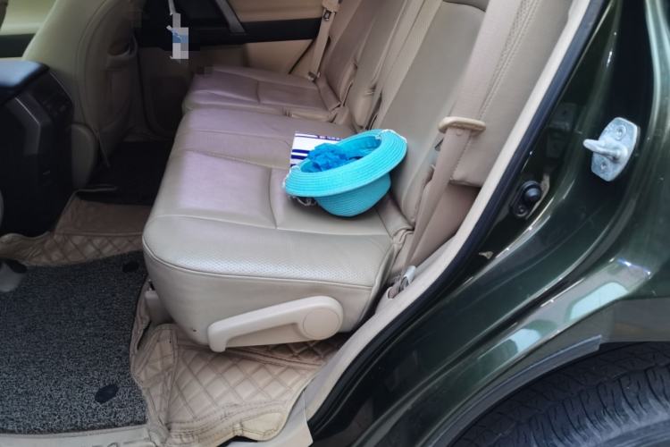 Used Toyota Prado 2010 2.7L Automatic U.S. Specification
