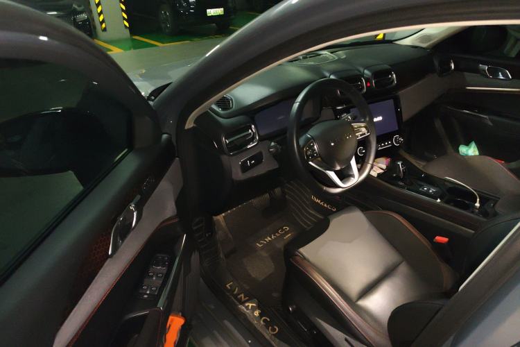 Used Lynk & Co 02 2019 1.5T DCT Two-Wheel Drive Pro Edition China VI Standard Driver Seat