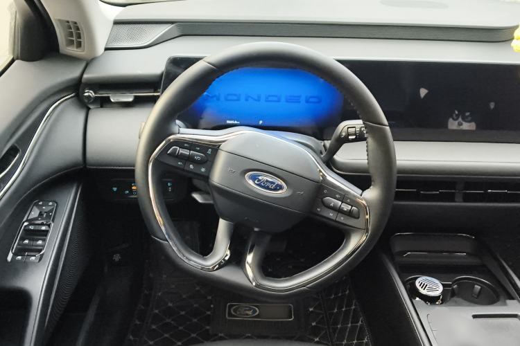 Used Ford Mondeo 2023 EcoBoost 245 Luxury Model Steering Wheel