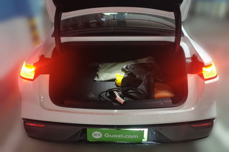 Used Geely Galaxy Galaxy 8 2025 130km EM-i Flagship Edition
