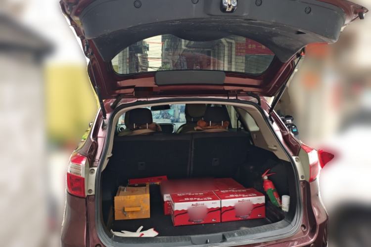 Used Venucia T70 2015 2.0L Manual RuiQu Version Trunk