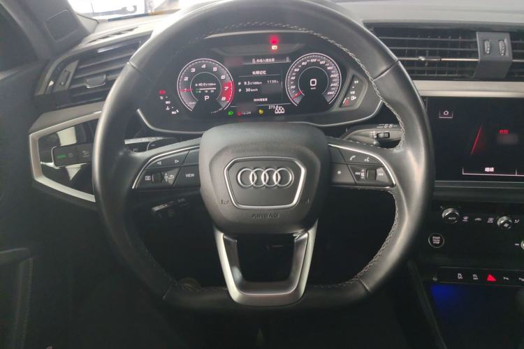Used Audi Q3 2024 35 TFSI Fashion Dynamic Edition
