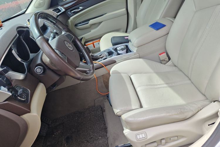 Used Cadillac SRX 2012 3.0L Elite Edition Left Front Seat