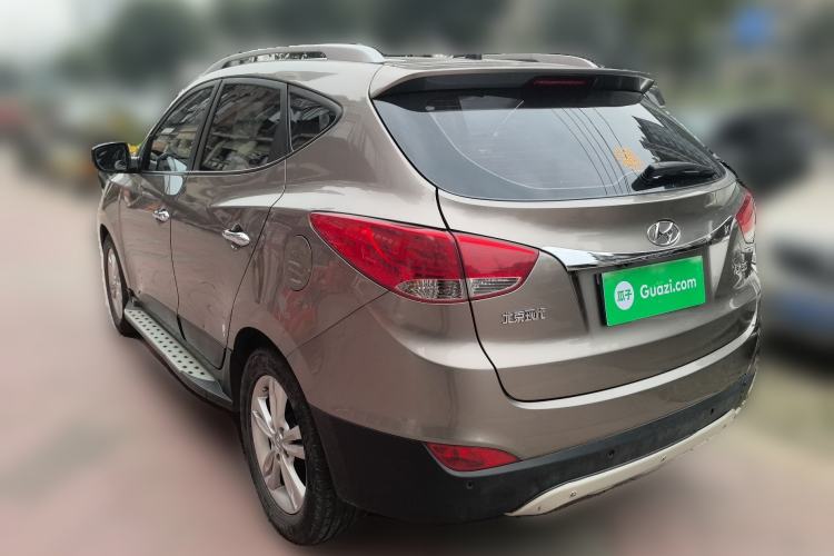 Used Hyundai ix35 2010 2.0L Automatic Two-Wheel Drive Elite Edition GLS
