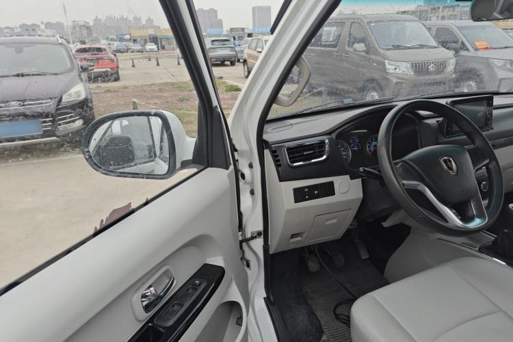 Used Jinbei New Hiace S 2021 1.5L Business-Class Central Air-Conditioned Coach China VI Standard SWC15M Driver Seat