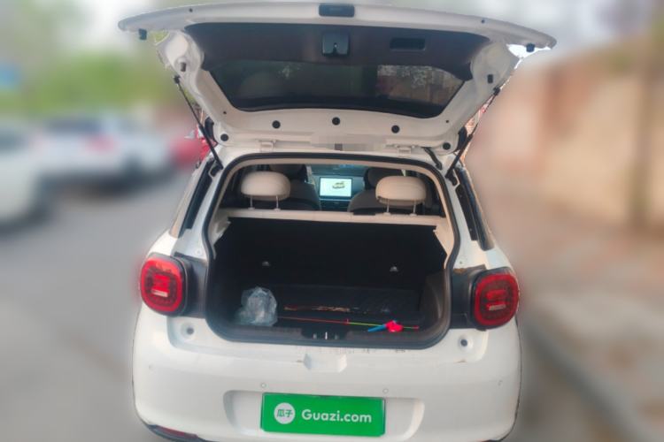 Used JAC Yiwei 3 2024 Beloved Edition 330km Air+ Trunk