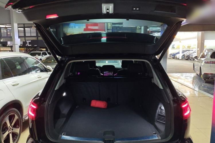 Used Volkswagen Touareg 2020 3.0 TSI Luxury Edition China VI Trunk