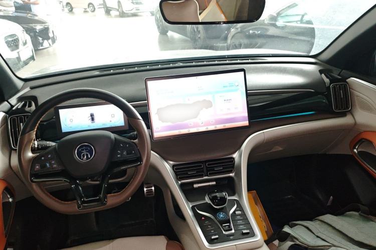 Used BYD Song Pro New Energy 2022 DM-i 110km Flagship Pro Model Center Console
