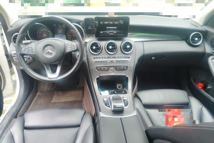 Used Mercedes-Benz C-Class 2015 Revised C 200 L Sport Edition Center Console