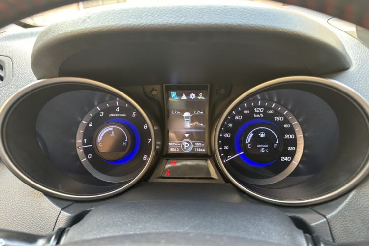 Used Changan CS75 2015 1.8T Automatic 4x4 Elite Model China V Standard
