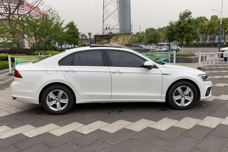 Used Volkswagen Lamando 2021 230TSI DSG Fashion Edition
