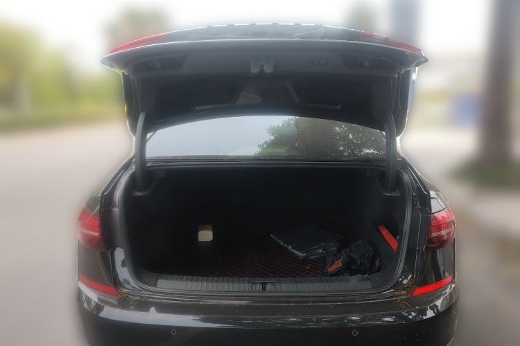 Used Volkswagen Passat 2019 380TSI Prestige Edition China VI Standard Trunk