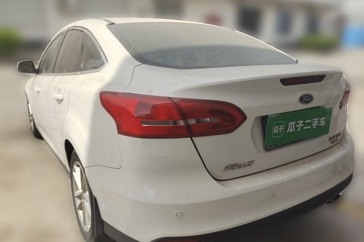 Used Ford Focus 2015 Sedan EcoBoost 180 Automatic Elite Model Rear Left 45 Deg