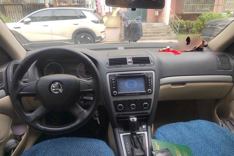 Used Skoda Octavia 2015 Classic Model 1.6L Automatic Yijie Version