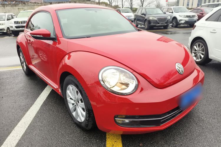 Used Volkswagen Beetle 2015 180TSI model
