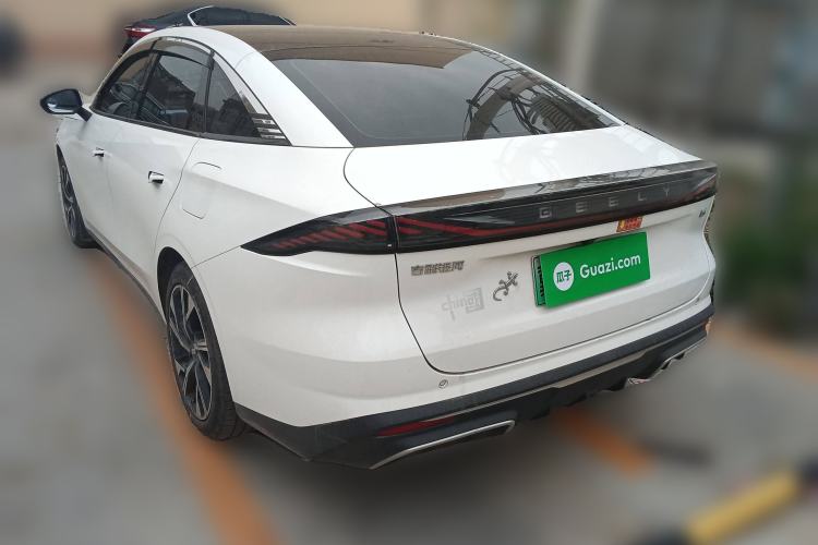 Used Geely Galaxy L6 2023 125km Starship