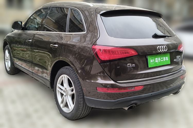 Used Audi Q5 2016 40 TFSI Comfort Model Rear Left 45 Deg