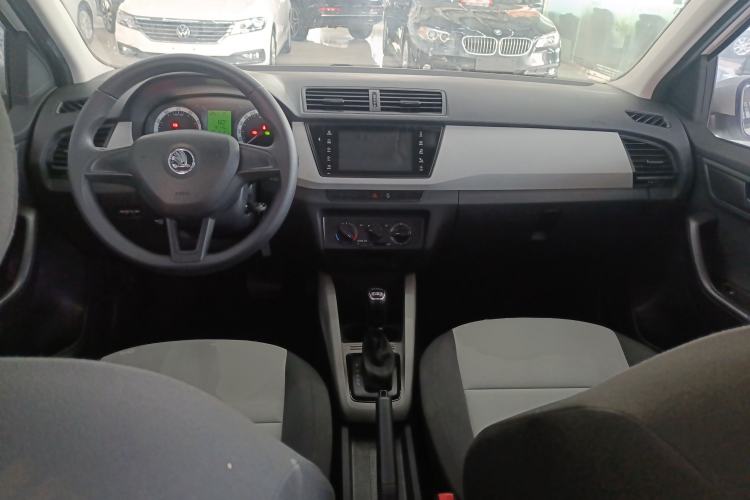 Used Skoda Fabia 2017 1.4L Automatic Car Enjoy Edition
