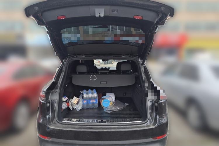 Used Porsche Cayenne 2019 Cayenne 3.0T Trunk