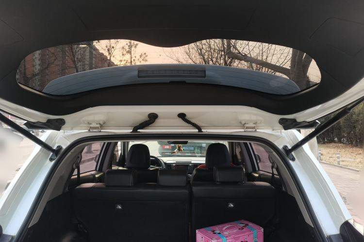 Used Toyota RAV4 2016 2.5L Automatic 4x4 Elite Edition
