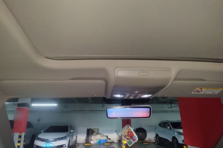 Used Volkswagen Tiguan L 2021 330TSI Automatic Two-Wheel Drive R-Line Enhanced Edition
