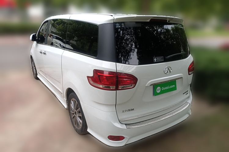 Used SAIC MAXUS G10 2016 1.9T Automatic Luxury Executive Edition Diesel China V Standard