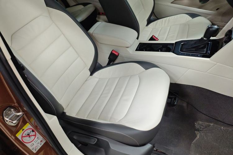 Used Volkswagen Lamando 2015 280TSI DSG Comfort Edition