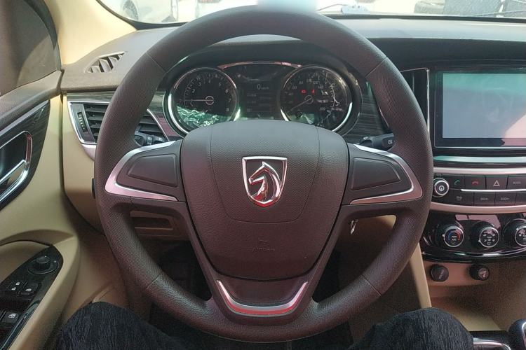 Used Baojun 730 2016 1.5L Manual Comfort Version 7 Seats China V Emission Standard