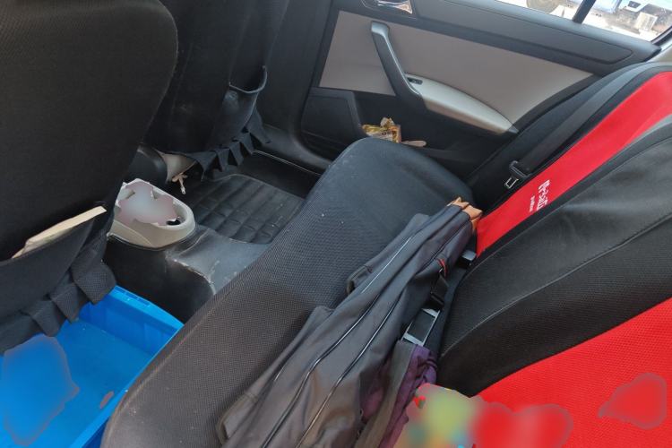 Used Skoda Rapid 2015 1.6L Manual Smart Selection Model Left Rear Seat