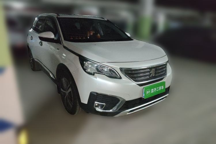 Used Peugeot 5008 2017 380THP 7-Seater Boundary-Free Edition Front Right 45 Deg