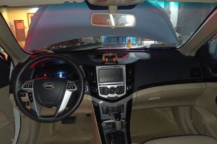 Used BYD Surui 2012 1.5TID Automatic Luxury Version