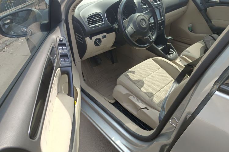 Used Volkswagen Golf 2012 1.6 Manual Comfort Edition
