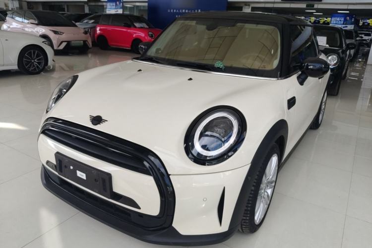 Used MINI 2023 1.5T COOPER Artist