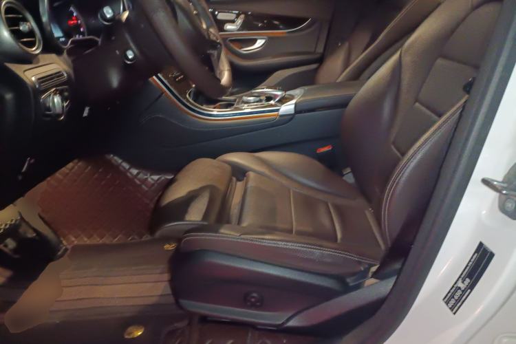 Used Mercedes-Benz GLC 2019 GLC 260 L 4MATIC Dynamic Model