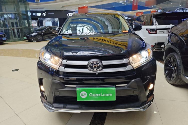 Used Toyota Highlander 2018 2.0T Two-Wheel Drive Elite Edition 7 Seats China VI Standard
