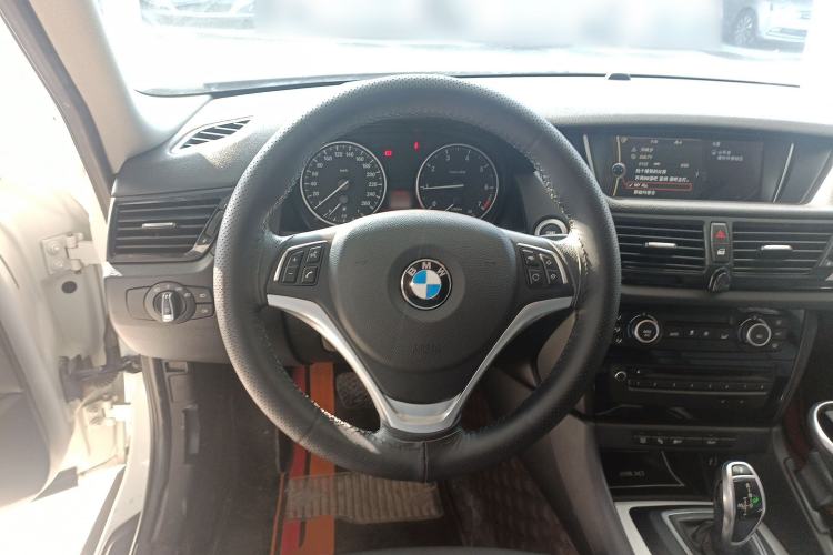 Used BMW X1 2014 sDrive18i Leading Model